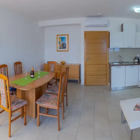 Vigo Croatia Apartment