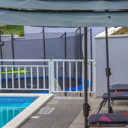 Vigo Croatia Apartment